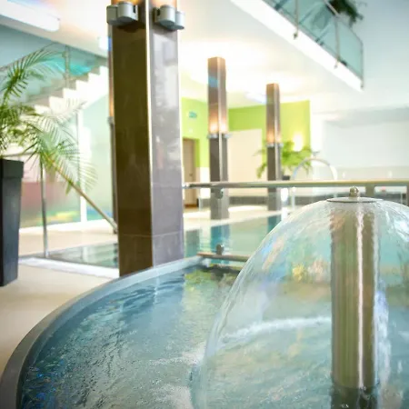 Апартаменты Schweizerhof 242 *